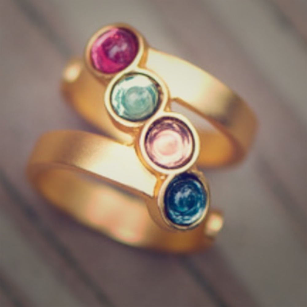 I am selling a Amalfi Ring